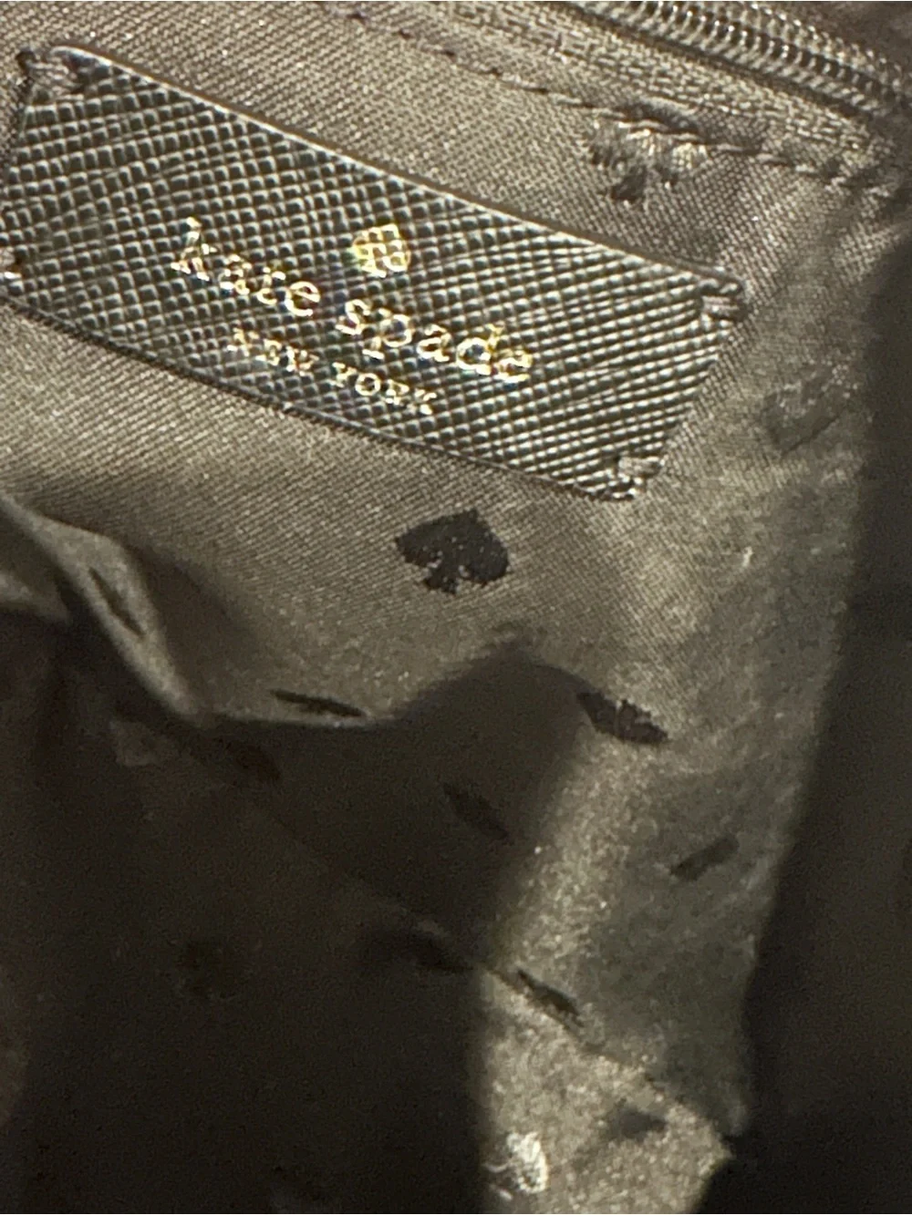 kate spade black dome crossbody with gold logo - Picture 6 of 8